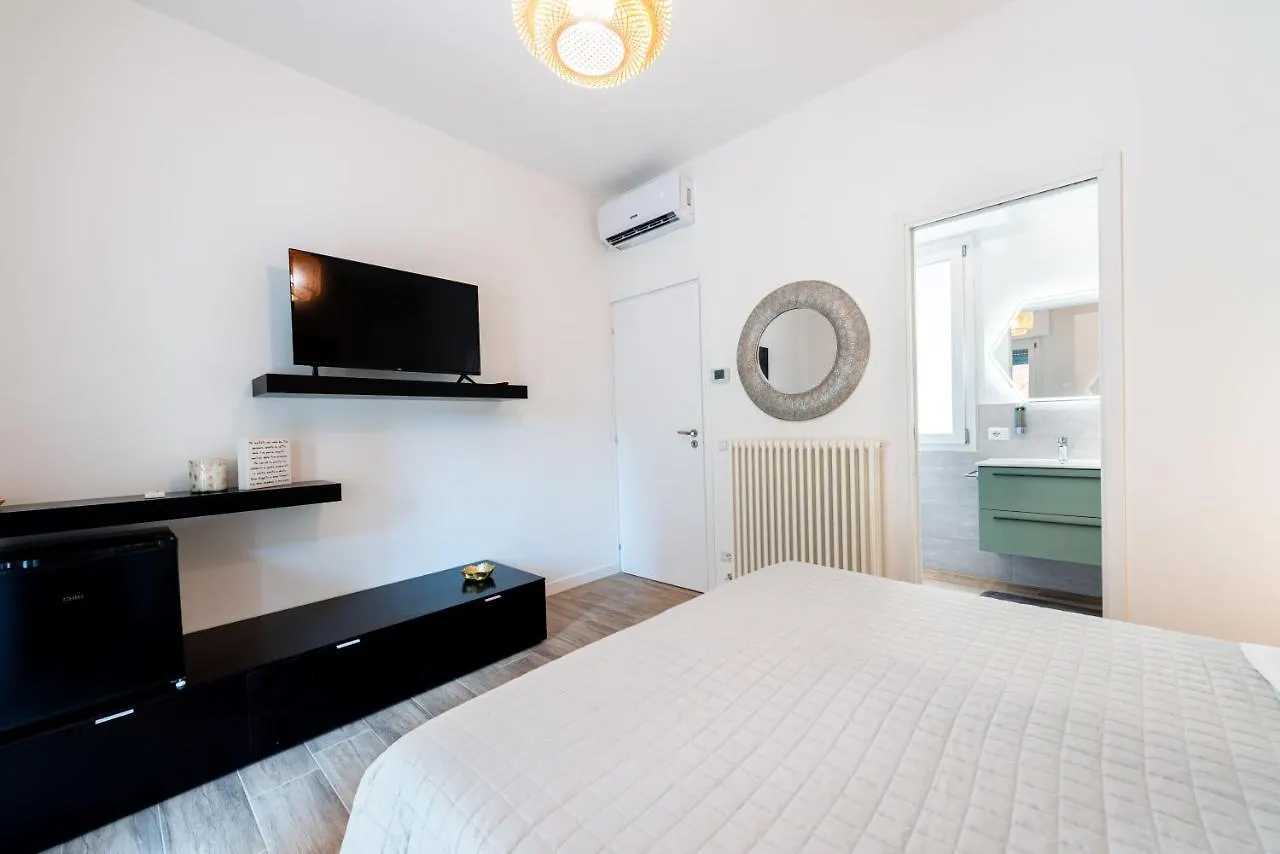 Affittacamere Marcantonio Room Ampia Camera Con Bagno Privato E Self Check In Perugia Italia